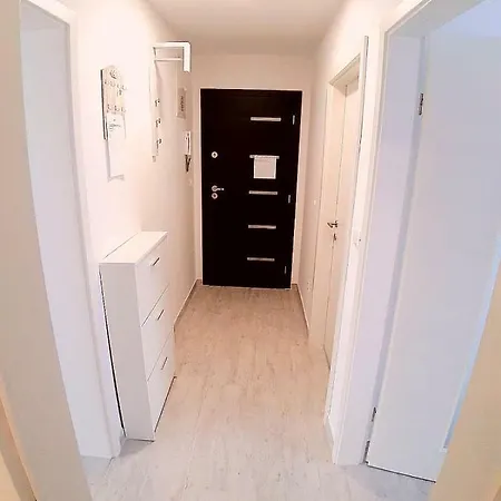 Enjoy Life 2+2, Center Apartament Makarska