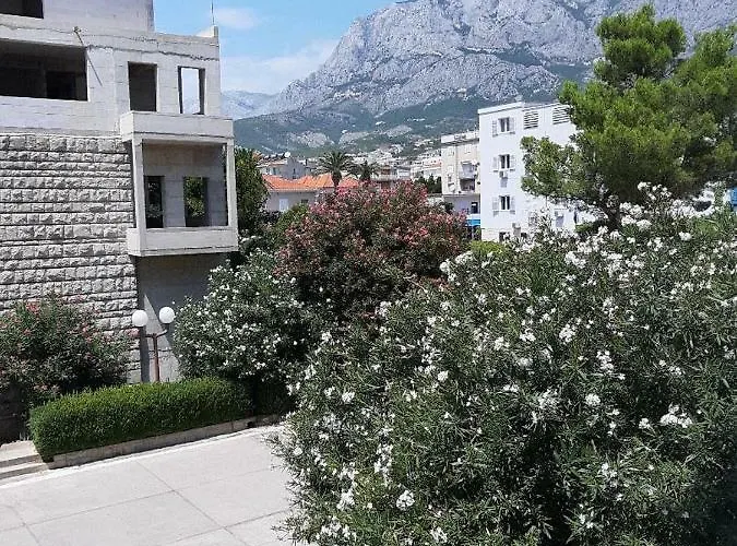 Apartman Enjoy Life 2+2, Center